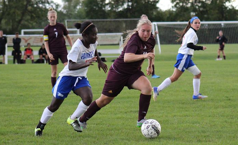 IHCC Buries Hawkeye in Conference Win